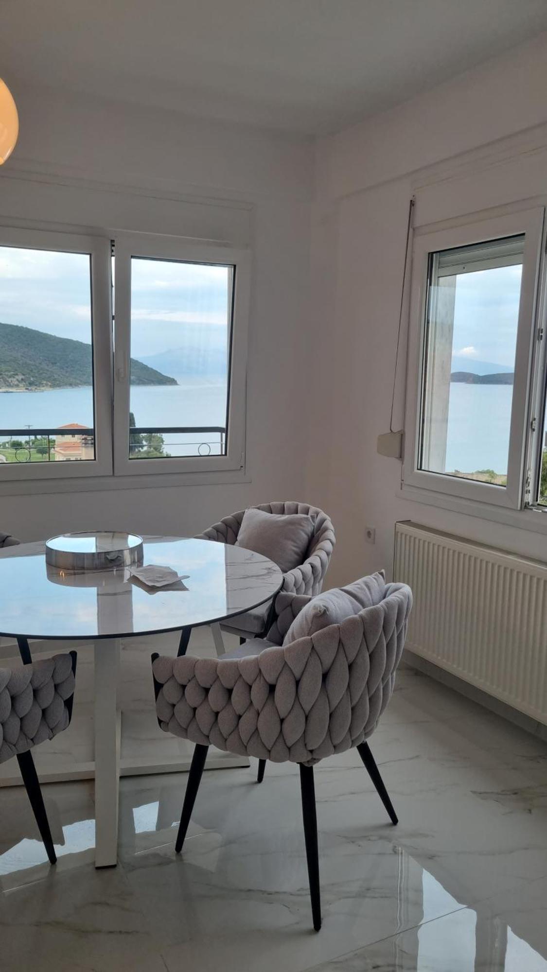 Ellis-Suites Nea Peramos Kavala Exterior photo