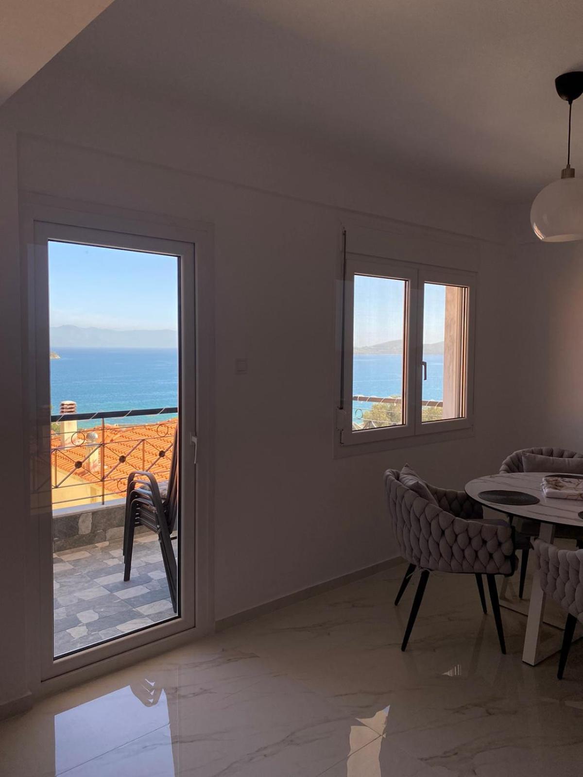 Ellis-Suites Nea Peramos Kavala Exterior photo